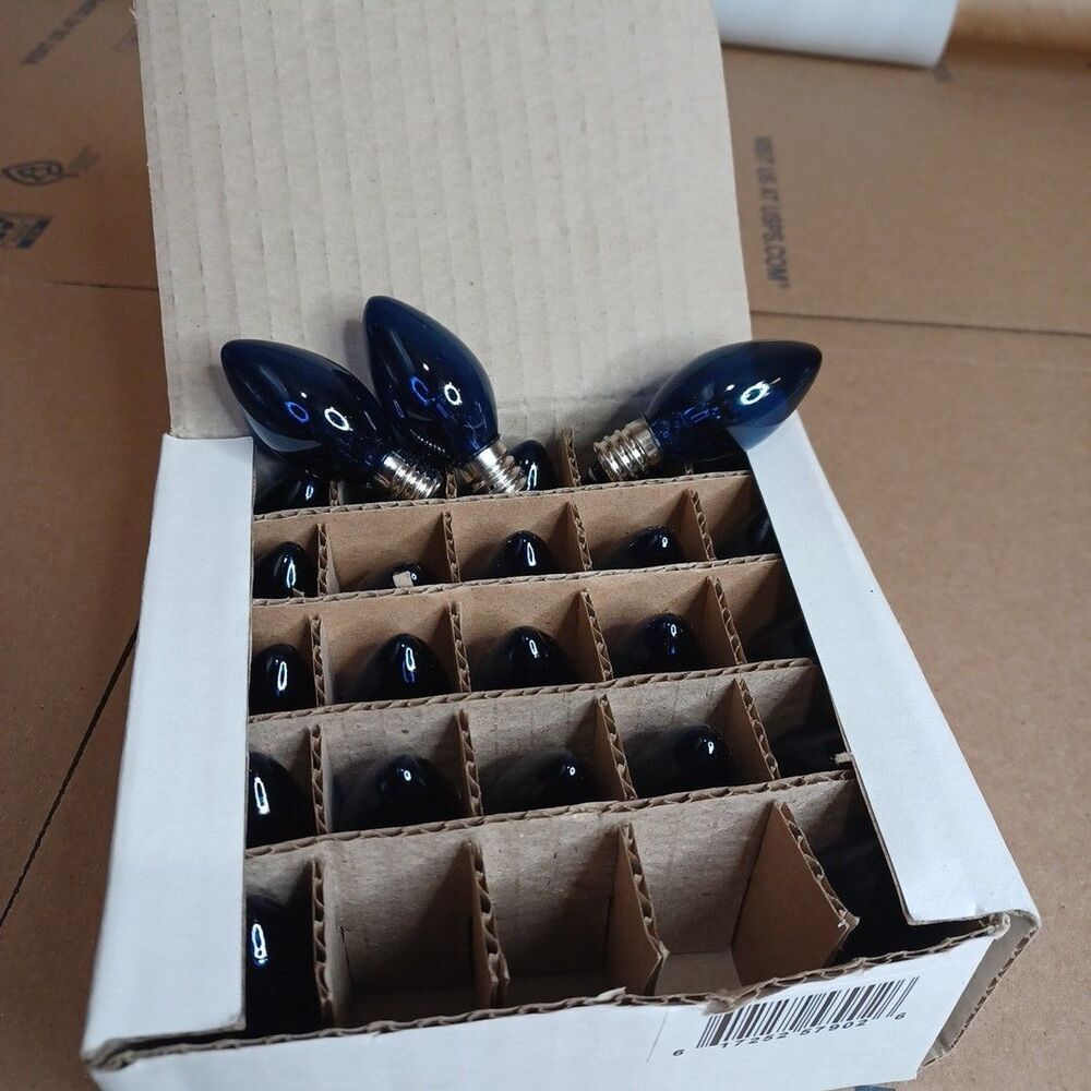 C7 5W Blue Triple Dipped Box of 25 Replacement Bulbs Transparent 130v NOS Light